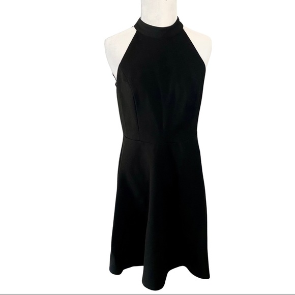 Soprano Little Black Lace Dress - Picture 3 of 10